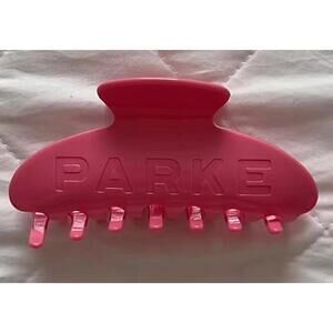 PARKE Peony Pink Claw Clip. New, sealed in package.